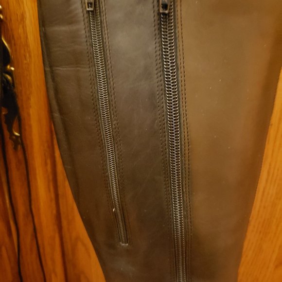 Aerosoles Leather expandable Boots! GUC! - Picture 7 of 14